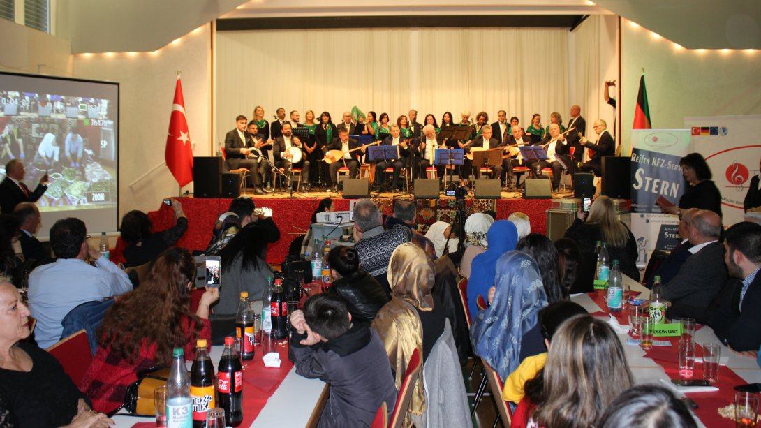 Türkischer Kunstmusik und Kultur Verein tarafndan Türkülerimiz, Yemeklerimiz Projesi Kapsamında Diyarbakır Etkinliği Düzenlendi
